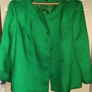 Tahari jacket Kelly green 16W